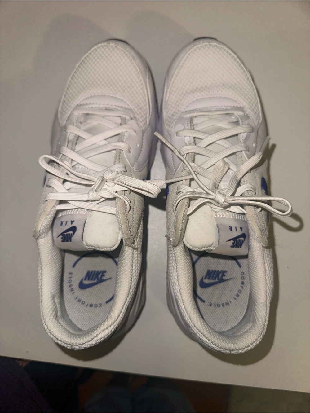 Nike women’s Nike Air Max Excee White and Casual Sneakers size 8 - Picture 7 of 8